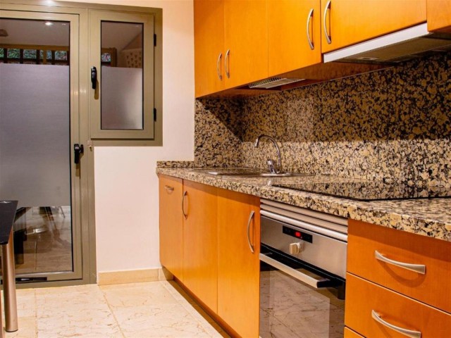 2 Makuuhuoneen Huoneisto Estepona