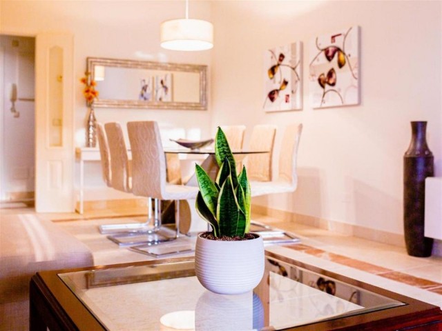 2 Makuuhuoneen Huoneisto Estepona