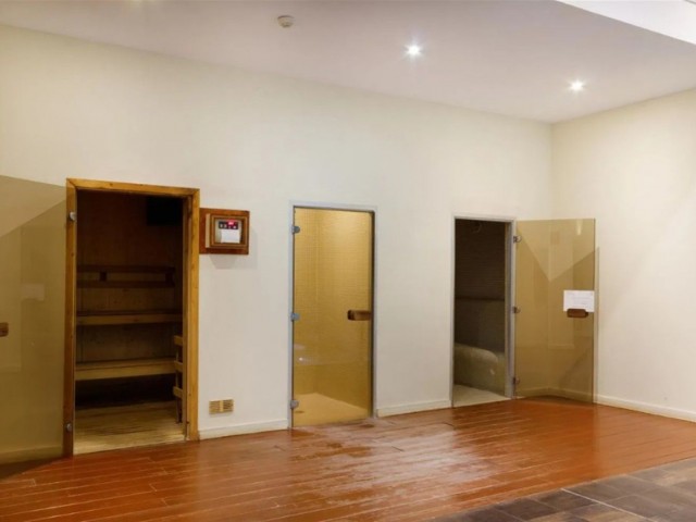 2 Makuuhuoneen Huoneisto Estepona