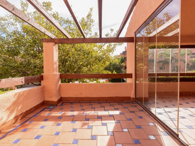 Appartement avec 4 Chambres  à Hacienda del Sol