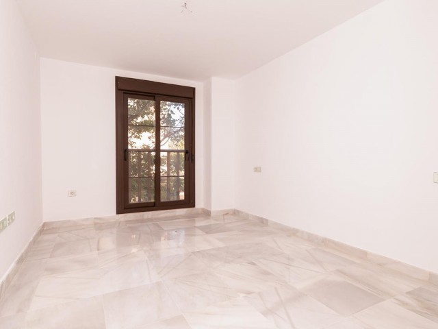 Appartement avec 4 Chambres  à Hacienda del Sol