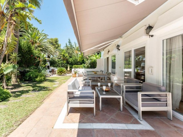 5 Makuuhuoneen Huvila Marbesa