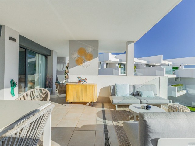 Apartamento con 2 Dormitorios  en Manilva