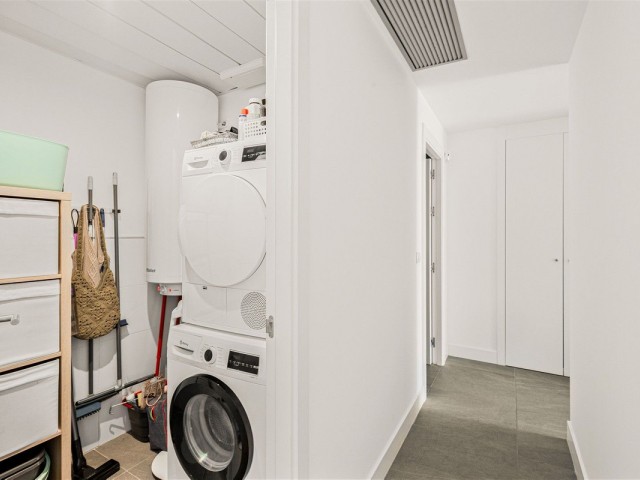 Apartamento con 2 Dormitorios  en Manilva