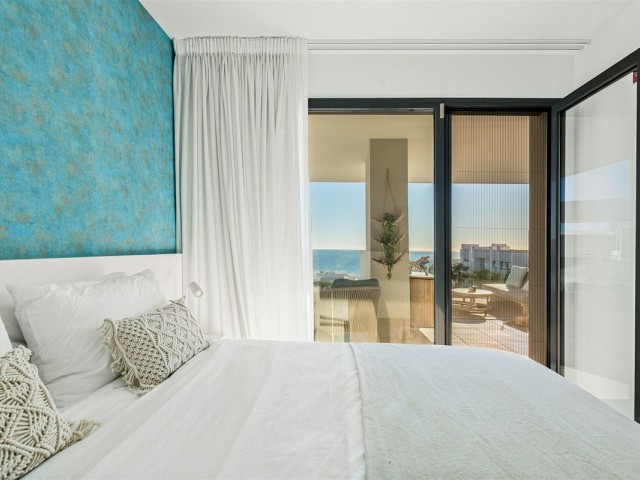 Apartamento con 2 Dormitorios  en Manilva