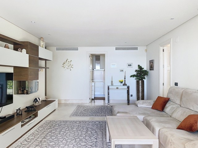 2 Soveroms Leilighet i Estepona