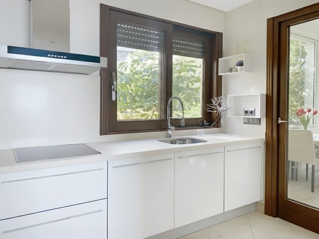 2 Soveroms Leilighet i Estepona