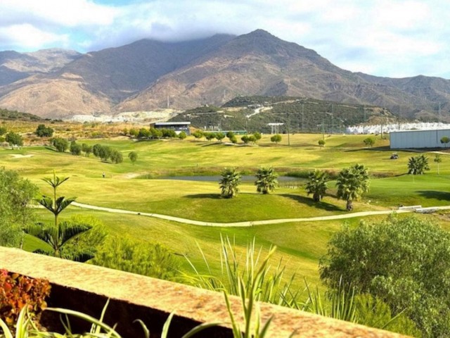 3 Soveroms Rekkehus i Estepona