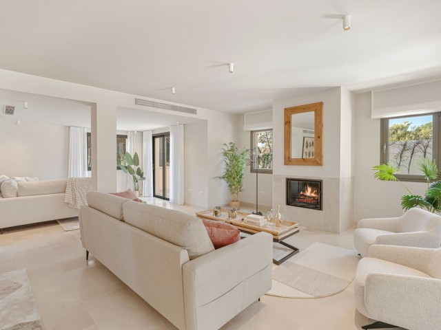 4 Schlafzimmer Villa in Hacienda Las Chapas