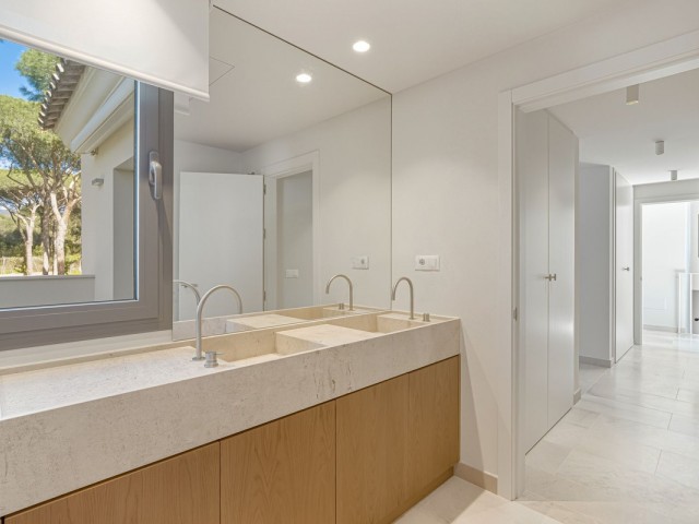 4 Schlafzimmer Villa in Hacienda Las Chapas