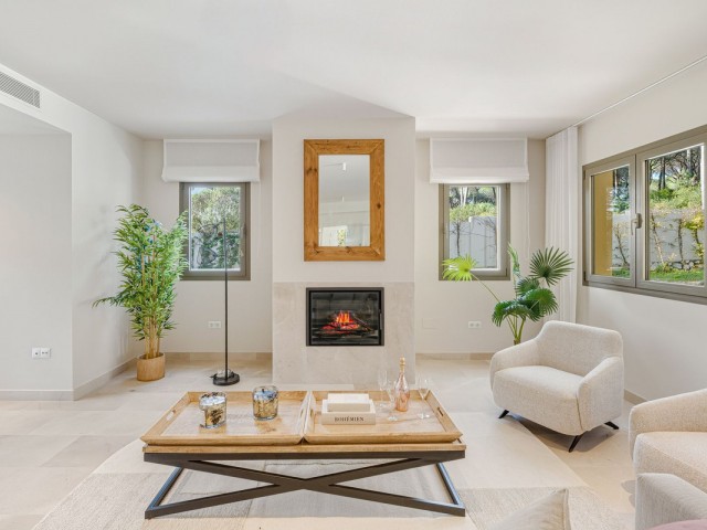 Villa avec 5 Chambres  à Hacienda Las Chapas