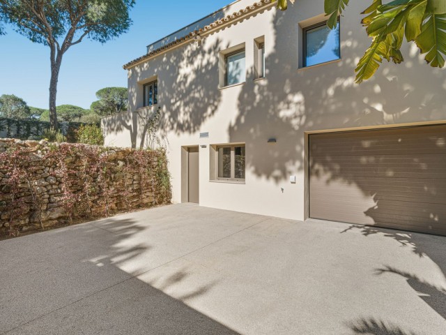 Villa avec 5 Chambres  à Hacienda Las Chapas