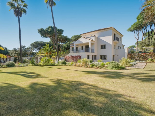 5 Sovrums Villa i Hacienda Las Chapas