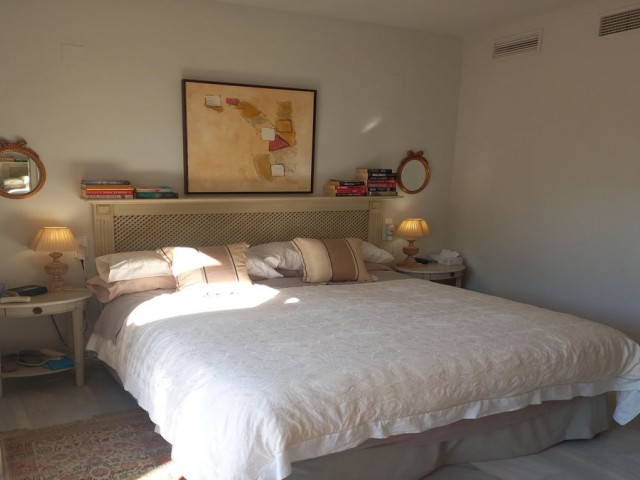 3 Bedrooms Townhouse in Guadalmina Baja