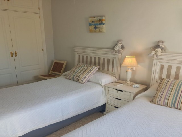 3 Bedrooms Townhouse in Guadalmina Baja