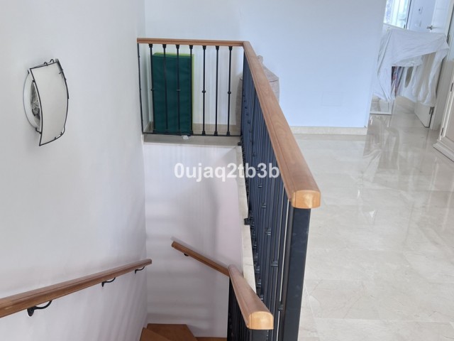 4 Slaapkamer Appartement in Nueva Andalucía