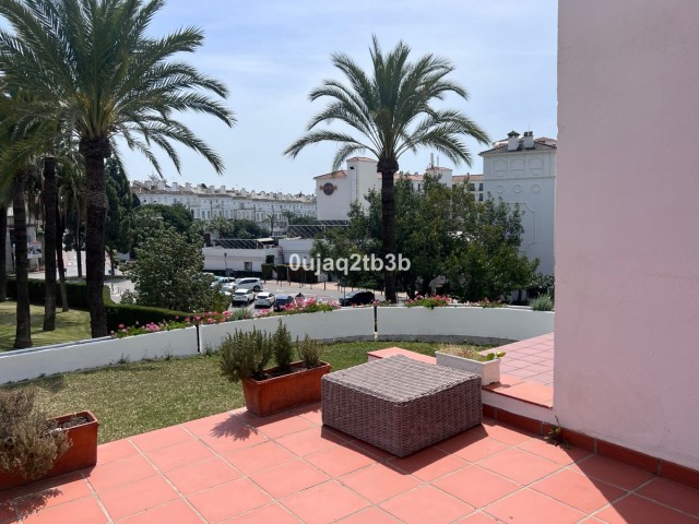 4 Slaapkamer Appartement in Nueva Andalucía