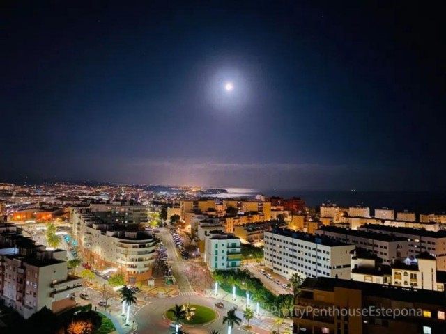 3 Sovrums Lägenhet i Estepona