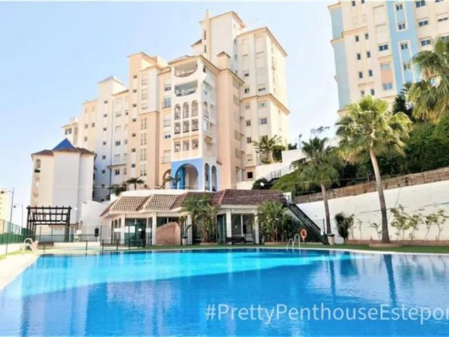 3 Sovrums Lägenhet i Estepona