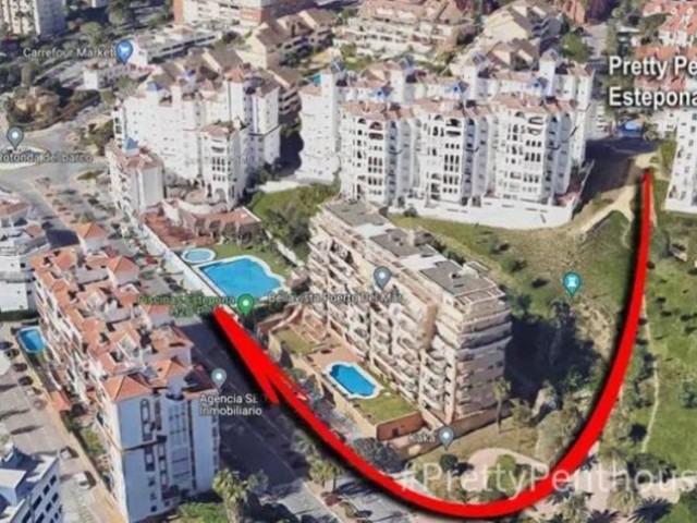 3 Sovrums Lägenhet i Estepona