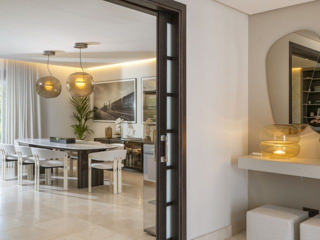 5 Bedrooms Townhouse in Sotogrande