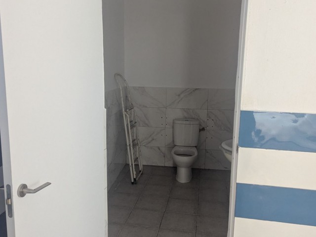 Commercial in Las Lagunas