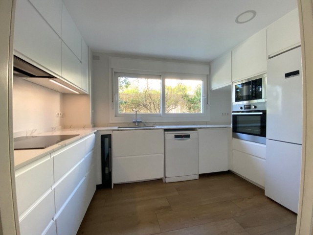 4 Bedrooms Townhouse in Benalmadena