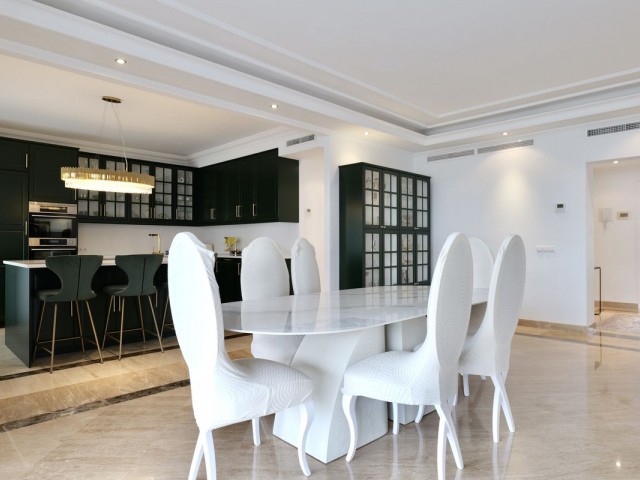 Penthouse in Puerto Banús