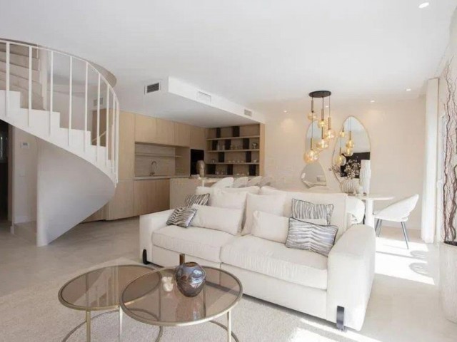 4 Slaapkamer Appartement in Nueva Andalucía