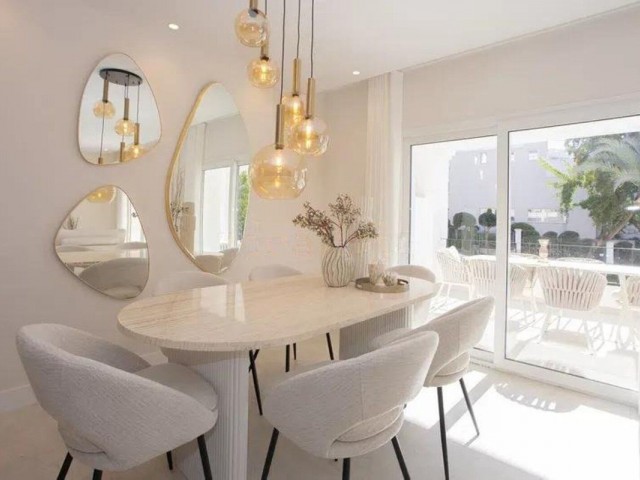 4 Slaapkamer Appartement in Nueva Andalucía