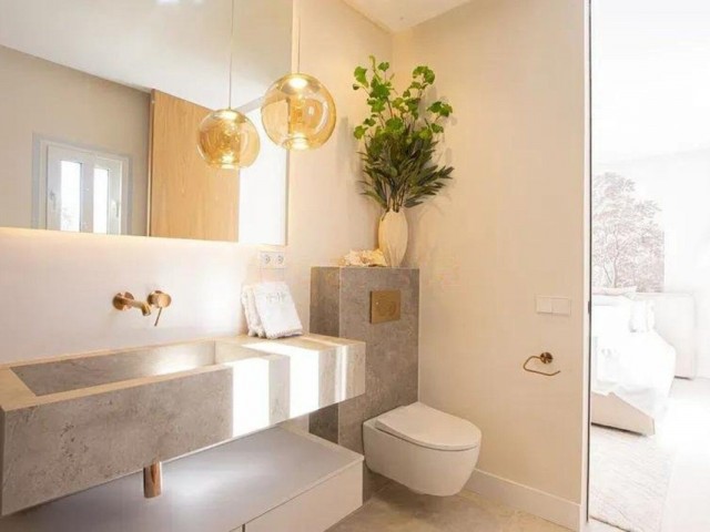 4 Slaapkamer Appartement in Nueva Andalucía