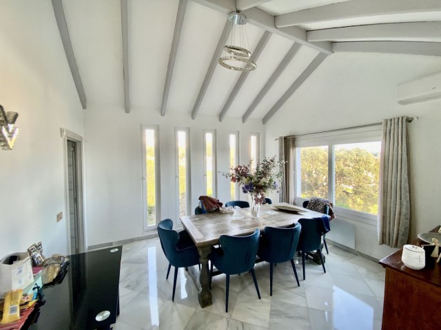 5 Makuuhuoneen Huvila Calahonda