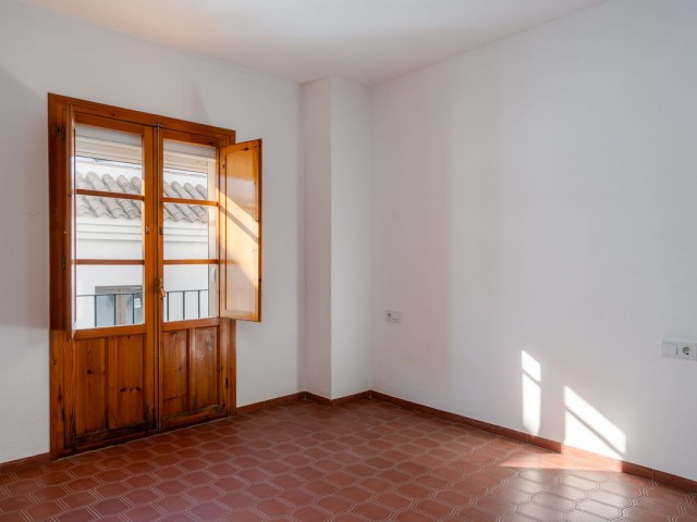 5 Sovrums Radhus i Estepona