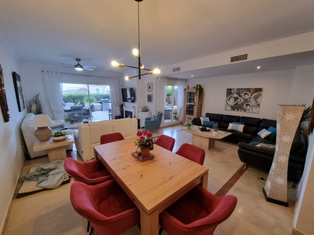 3 Soveroms Leilighet i San Roque Club