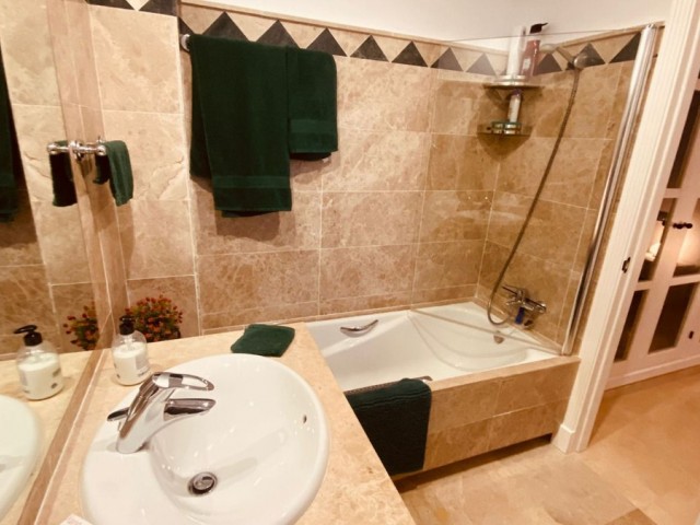 3 Soveroms Leilighet i San Roque Club