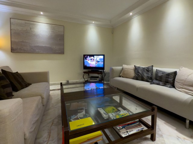 Villa avec 7 Chambres  à El Rosario