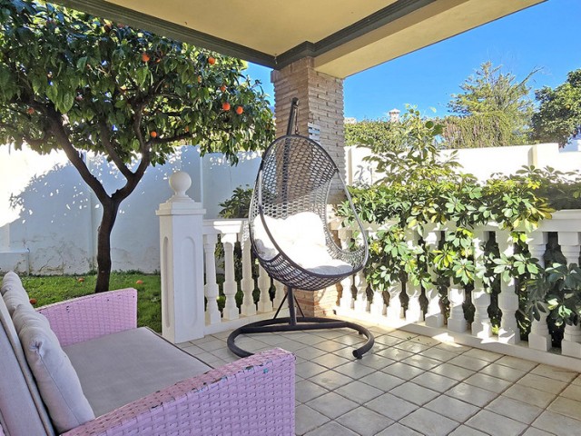 6 Bedrooms Villa in Benalmadena Costa