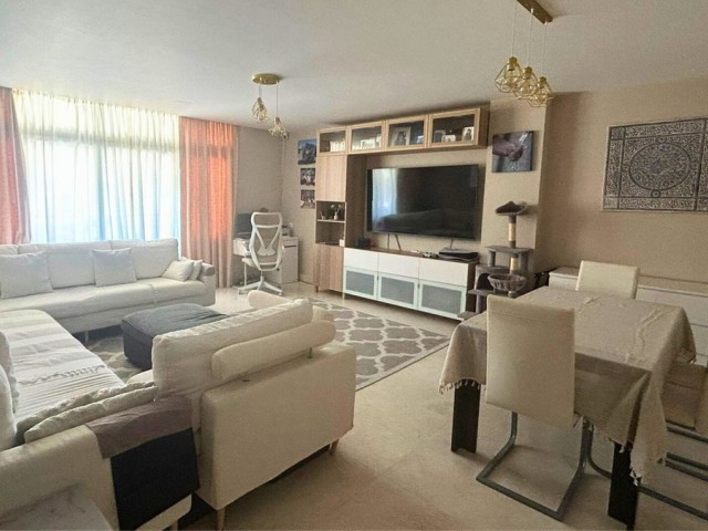 3 Bedrooms Apartment in La Duquesa