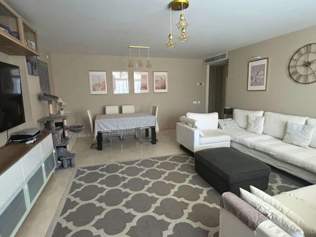 3 Bedrooms Apartment in La Duquesa