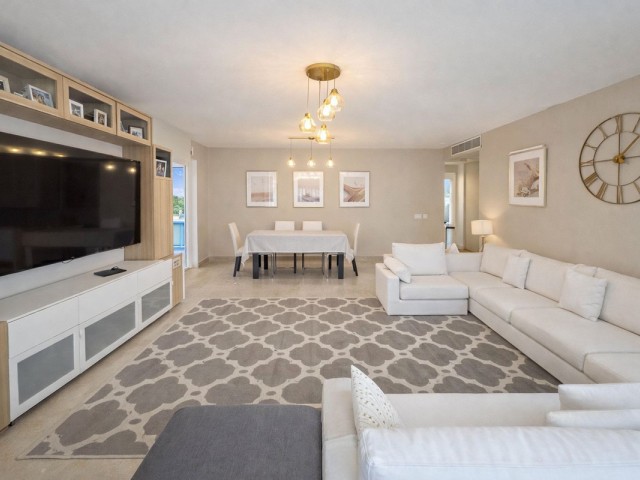 Appartement avec 3 Chambres  à La Duquesa