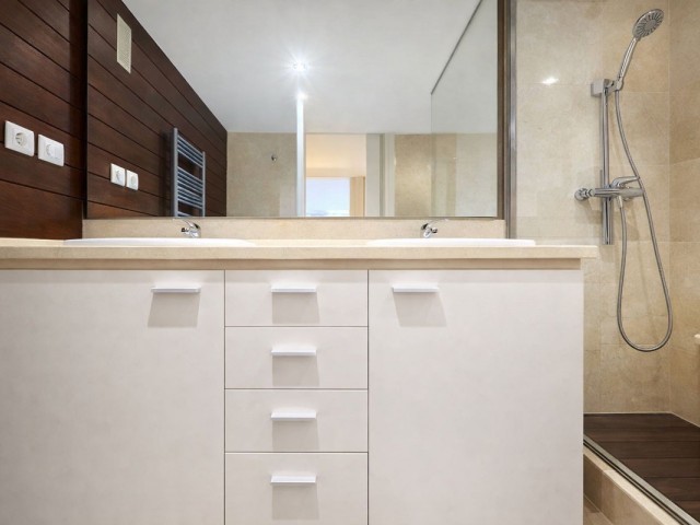 Appartement avec 3 Chambres  à La Duquesa