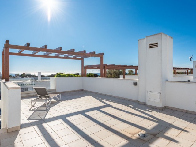 4 Makuuhuoneen Rivitalo Calahonda