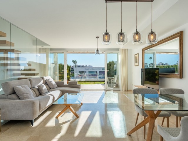 4 Makuuhuoneen Rivitalo Calahonda