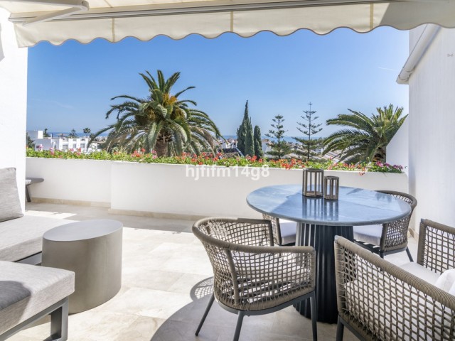 2 Sovrums Lägenhet i Nueva Andalucía