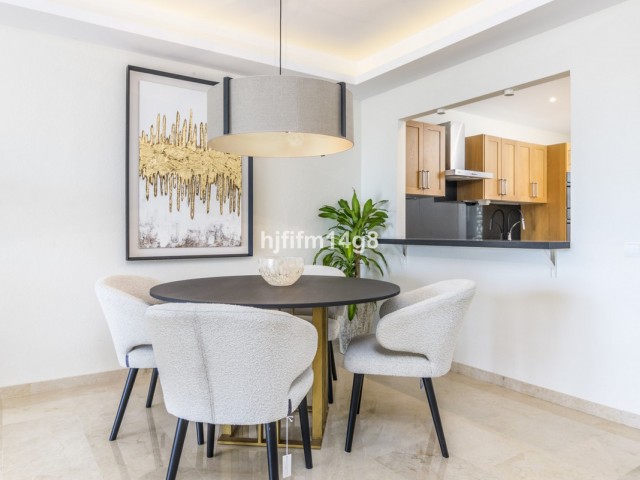 2 Sovrums Lägenhet i Nueva Andalucía