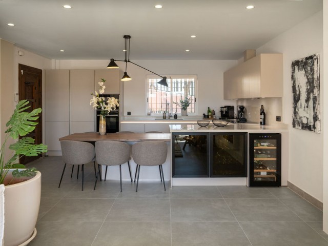 4 Bedrooms Townhouse in Nueva Andalucía