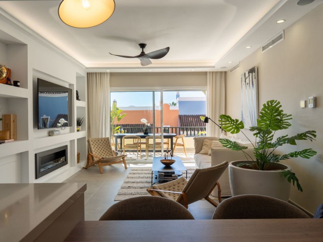 4 Bedrooms Townhouse in Nueva Andalucía