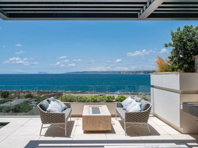 2 Soveroms Leilighet i Estepona