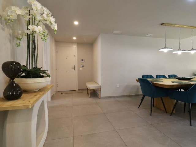 3 Bedrooms Apartment in Elviria