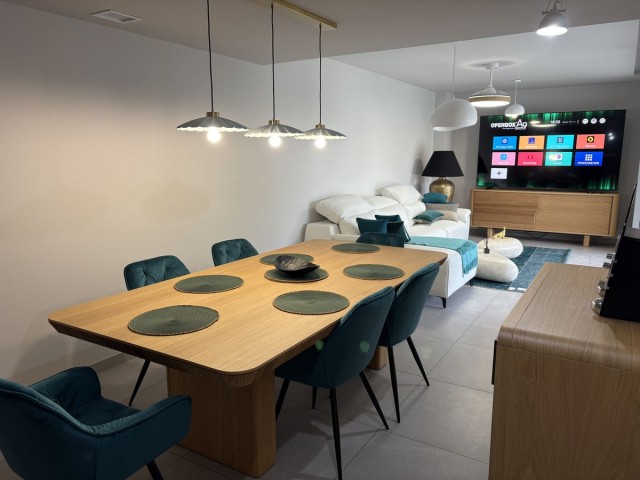 3 Bedrooms Apartment in Elviria